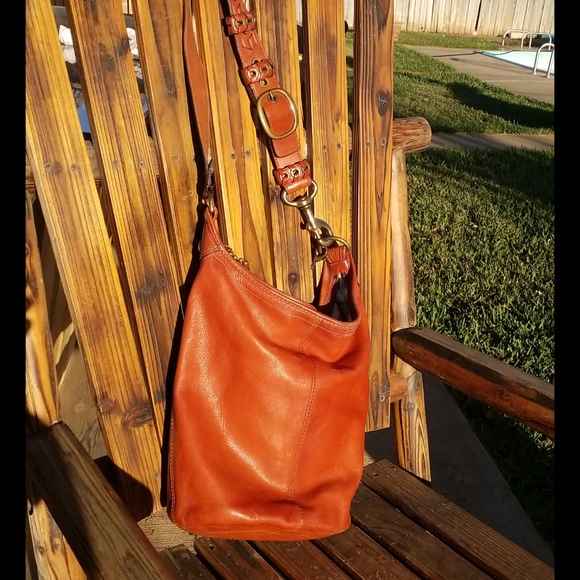 Coach Bucket Bag RARE FIND - Picture 2 of 6